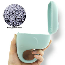 Load image into Gallery viewer, Elephant Shape Baby Pacifier Box Portable Infant Soother Container Holder Box Travel Storage Case Holder Pacifier Storage Nipple Cradle Case
