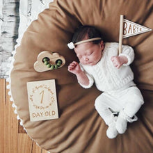 Load image into Gallery viewer, Baby Play Mats Newborn Infant Photography Prop Toddler Crawling Pad Blanket Round Carpet Rug Toys Mat For Children Room Decoration
