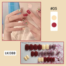 Load image into Gallery viewer, 24pcs/set Glossy Nail Pieces Multicolor Fake Nail Patches Removable Fake Nails Extension Nail Art Accessories
