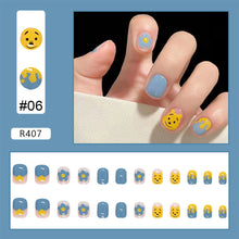 Load image into Gallery viewer, 24pcs/set Fashion Multicolor Nail Pieces Cute Fake Nail Patches Removable Fake Nails Extensions Nail Art Accessories
