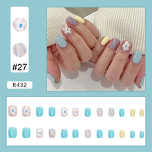 Load image into Gallery viewer, 24pcs/set Fashion Multicolor Nail Pieces Cute Fake Nail Patches Removable Fake Nails Extensions Nail Art Accessories
