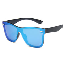 Load image into Gallery viewer, Square One-piece Lens Eyewear Polarized Sunglasses Men Women Fashion Square Male Sun Glasses For Cycling Travel Fishing
