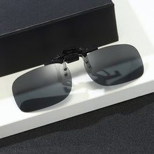 Load image into Gallery viewer, HD Driving Eyewear Night Vision Clip-on Flip-up PC Lens Sunglasses Cool Glasses Myopia Equipment
