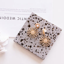 Load image into Gallery viewer, INS Natural Stone Slate Photo Props Background Ornaments Pendulum Props Jewelry Cosmetics Storage Tray Lipsticks Bracelet Shooting Decoration Photography Display Stand
