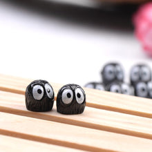 Load image into Gallery viewer, 10PCS Mini Dust Ball Elves Resin Craft Singular Totoro Figure Black Coal Briquettes Miniature Figurines Fairy Garden Ornaments Moss Micro Landscape Decoration Accessories
