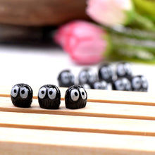 Load image into Gallery viewer, 10PCS Mini Dust Ball Elves Resin Craft Singular Totoro Figure Black Coal Briquettes Miniature Figurines Fairy Garden Ornaments Moss Micro Landscape Decoration Accessories
