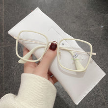 Load image into Gallery viewer, Retro Anti Blue Light Glasses Metal Glasses Frame Fashion Comfortable Transparent Glasses For Women Men
