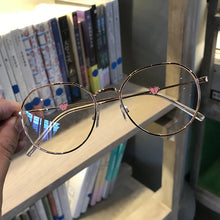 Load image into Gallery viewer, Literary Retro Anti Blue Light Glasses Heart Decorative Metal Glasses Frame Comfortable Transparent Glasses For Women
