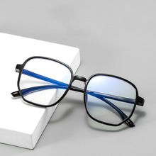 Load image into Gallery viewer, Fashion Large Frame Anti-Blue Light Glasses Polygonal Frame Flat Glasses Comfortable Transparent Glasses

