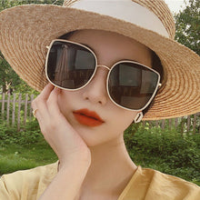 Load image into Gallery viewer, Fashion Large Frame Sunglasses Polarized Sunglasses Trend UV Protection Retro Sunglasses Outdoor Glasses For Men Women
