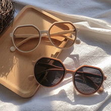 Load image into Gallery viewer, Fashion Simple Candy Color Sunglasses Personality Round Frame Sunglasses Outdoor UV Protection Sunglasses
