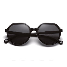 Load image into Gallery viewer, Fashion Simple Candy Color Sunglasses Personality Round Frame Sunglasses Outdoor UV Protection Sunglasses
