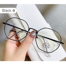 Load image into Gallery viewer, Art Retro Polygon Anti Blue Light Glasses Metal Frame Flat Glasses Fashion Comfortable Transparent Glasses For Women Men
