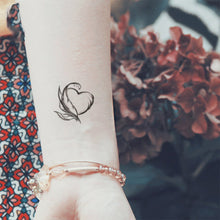Load image into Gallery viewer, Colorful Small Fresh Tattoo Stickers Waterproof Long-lasting Tattoo Stickers Temporary Arm Leg Chest Body Art Tattoo Stickers
