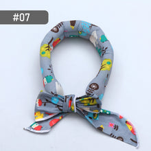 Load image into Gallery viewer, Summer Pet Cooling Ice Scarf Cool Ice Towel Heatstroke Dogs Cats Ice Scarf Collar Cooling Adjustable Cat Collar Bib Dog Supplies
