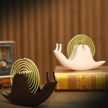 Load image into Gallery viewer, Nordic Snail Mosquito Coil Holder Retro Mosquito Coil Frame Insect Repellent Incense Rack Sandalwood Repellent Home Decoraction
