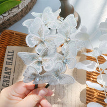 Load image into Gallery viewer, Women Hair Hoops Three-dimensional Butterfly Headband Pearl Hairband Vintage Simple Hair Hoops Hair Accessories
