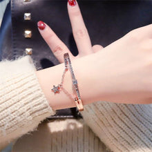Load image into Gallery viewer, Korean Fashion Women Bracelet Diamond Star Pendant Girls Charm Bangle Jewelry Gift
