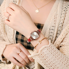Load image into Gallery viewer, Retro Women Quartz Watch Luxury Leather Strap Square Watch Fashion Wristwatch
