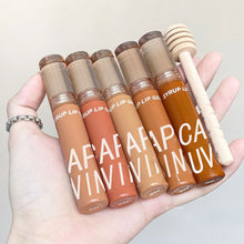 Load image into Gallery viewer, Sexy Women Lip Gloss Waterproof Long Lasting Moist Lip Gloss Vivid Colorful Nutritious Oil Women Makeup Portable Makeup
