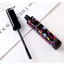 Load image into Gallery viewer, Hair Styling Combs Hair Smoothing Cream Anti-Frizz Fluffy Non-greasy Hair Styling Cream Broken Hair Finishing Rod
