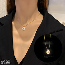 Load image into Gallery viewer, Fashion Titanium Steel Necklace Pendant Clavicle Chain Geometric Necklace Diamond Necklace Women Jewelry Gift
