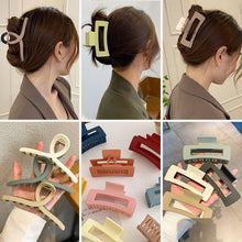 Load image into Gallery viewer, Korean Extra Large Hair Clip for Women Retro Frosted Hair Pin Grab Hair Claw Temperament Barrettes Hair Volume Fashion Accessories
