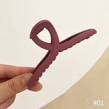 Load image into Gallery viewer, Korean Extra Large Hair Clip for Women Retro Frosted Hair Pin Grab Hair Claw Temperament Barrettes Hair Volume Fashion Accessories
