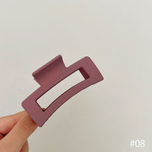 Load image into Gallery viewer, Korean Extra Large Hair Clip for Women Retro Frosted Hair Pin Grab Hair Claw Temperament Barrettes Hair Volume Fashion Accessories
