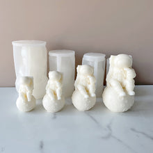 Load image into Gallery viewer, 3D Moon Astronauts Candle Mold Silicone Mold for Candle Making Aromatherapy Soap Scented Candle Plaster Wax Crystal Resin Mold
