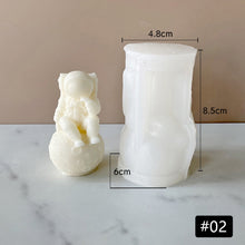 Load image into Gallery viewer, 3D Moon Astronauts Candle Mold Silicone Mold for Candle Making Aromatherapy Soap Scented Candle Plaster Wax Crystal Resin Mold
