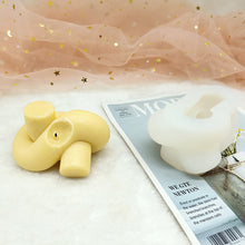Load image into Gallery viewer, Woolen Ball Candle Mold Handmade Silicone Candles Making Woolen Soap Molds Home Decoration Mold Wedding Gift
