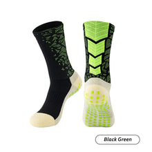 Load image into Gallery viewer, Men Women Football Socks Camouflage Arrow Graphics Breathable Sports Arrow Silicone Anti Slip Grip Soccer Socks
