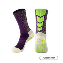 Load image into Gallery viewer, Men Women Football Socks Camouflage Arrow Graphics Breathable Sports Arrow Silicone Anti Slip Grip Soccer Socks
