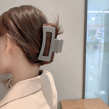 Load image into Gallery viewer, Women Simple Vintage Square Large Gripper Geometric Hair Clips Fashion All-match Hair Accessories
