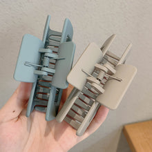 Load image into Gallery viewer, Women Simple Vintage Square Large Gripper Geometric Hair Clips Fashion All-match Hair Accessories
