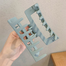 Load image into Gallery viewer, Women Simple Vintage Square Large Gripper Geometric Hair Clips Fashion All-match Hair Accessories
