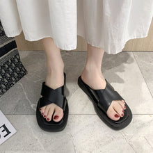 Load image into Gallery viewer, Flat Slippers Muffin Platform Slippers Comfortable Non-slip Slippers Fashion Outdoor Slippers for Women
