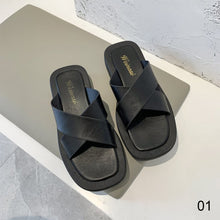 Load image into Gallery viewer, Flat Slippers Muffin Platform Slippers Comfortable Non-slip Slippers Fashion Outdoor Slippers for Women
