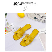 Load image into Gallery viewer, Fashion Solid Color Flat Slippers Non-slip Wear-resistant PU Leather Slippers Outdoor Slippers for Women
