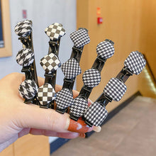 Load image into Gallery viewer, Fashion Flocked Cortex Bangs Hair Clip Women Cute Hairgrip Barrettes Headwear Alice Braided Design Girl Hairpins Hair Accessories
