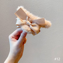 Load image into Gallery viewer, Korean Fashion Plush Bow Grab Clip Elegant Metal Hair Clip for Women Chic Fringe Hair Clamps Exquisite Pendant Hairpin Hair Accessories
