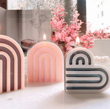 Load image into Gallery viewer, Arch Rainbow Heart Candle Molds Candle Silicone Mold 3D Handmade Craft Aromatherapy Candle Soy Wax Mould Making Supplies
