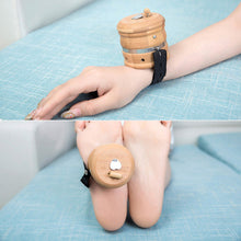 Load image into Gallery viewer, Moxibustion Box Adjustable Temperature Moxa Heat Tank with Wearable Rope Moxa Box Pain Relief Moxa Cone Burner Warm Massager
