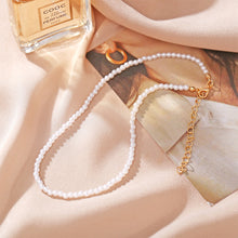 Load image into Gallery viewer, Retro Pearl Necklace Simple Temperament Fashion Small Fresh Pearl Necklace Jewelry Accessories for Women
