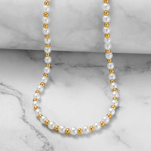 Load image into Gallery viewer, Vintage Pearl Necklace Creative Simple Small Fresh Pearl Clavicle Chain Necklace Jewelry Accessories
