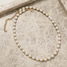 Load image into Gallery viewer, Vintage Pearl Necklace Creative Simple Small Fresh Pearl Clavicle Chain Necklace Jewelry Accessories
