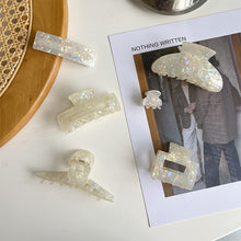 Load image into Gallery viewer, Acetate Plate Hair Clip Shark Clip Hairpin Simple Temperament Hair Clip All-match Hair Accessories
