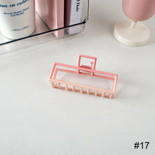 Load image into Gallery viewer, Frosted Metal Gradient Shark Clip Hair Clip Temperament Simple Grab Clip Niche Hair Accessories for Women

