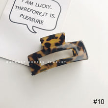 Load image into Gallery viewer, Acetate Grab Clip Hair Clip Mermaid Hair Grab Headdress Hair Clip Fashion All-match Hair Accessories
